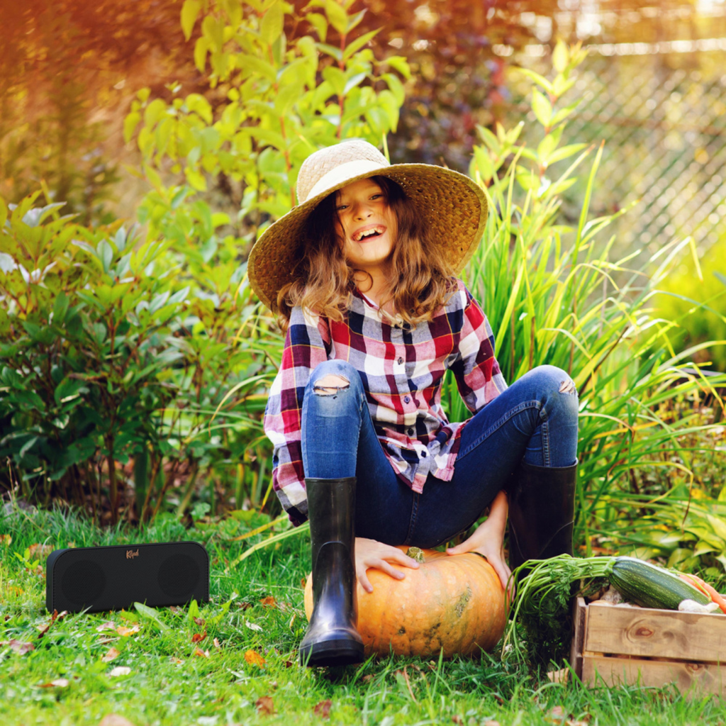 Klipsch Groove XL – Bocina Bluetooth Portátil, Sonido Premium, Resistente al Agua, Batería de Larga Duración, Color Negro